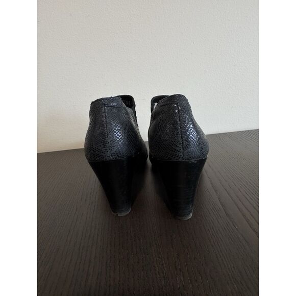 ECCO Danish Shape 55 Plateau Stack Bootie Blue Snakeskin Print 8 Women’s Shoes - Picture 4 of 7